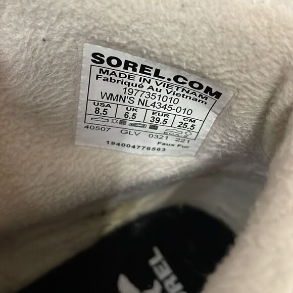 Sorel Harlow Lace Cozy Shearling Boot - Picture 8 of 8